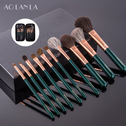 06_1 American Master 10-Piece Brush Set