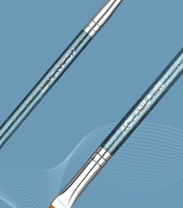 14_d8b83d13-4838-47c3-b98a-43a28b0f899c American Master 12-Piece Brush Set