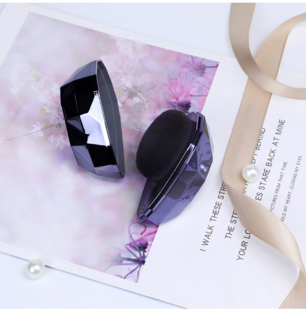 Diamond Foundation Brush