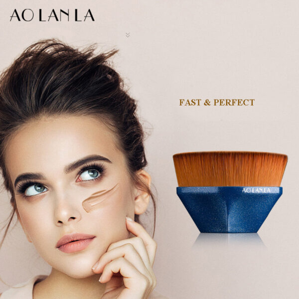 Dazzling Blue 55 Foundation Brush