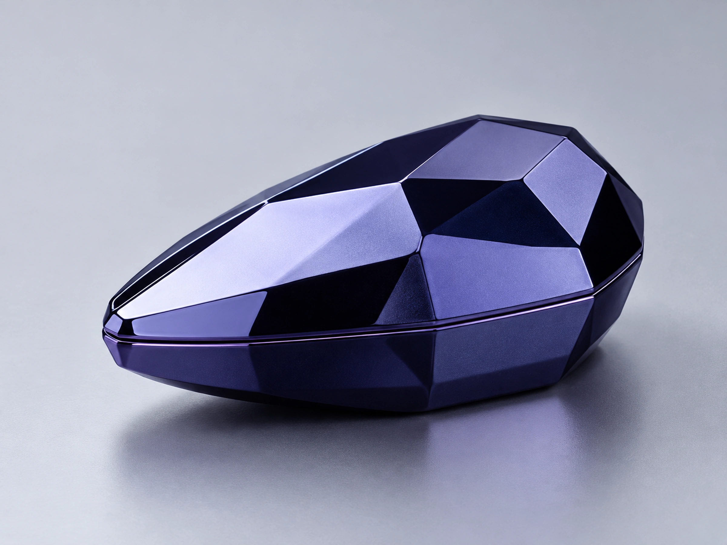 Diamond compact brush closed with its matching violet faceted protective cover