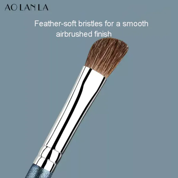 275号1 275 Angled Eye & Nose Brush