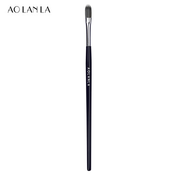 45 Professional Concealer Brush 45 Professional Concealer Brush