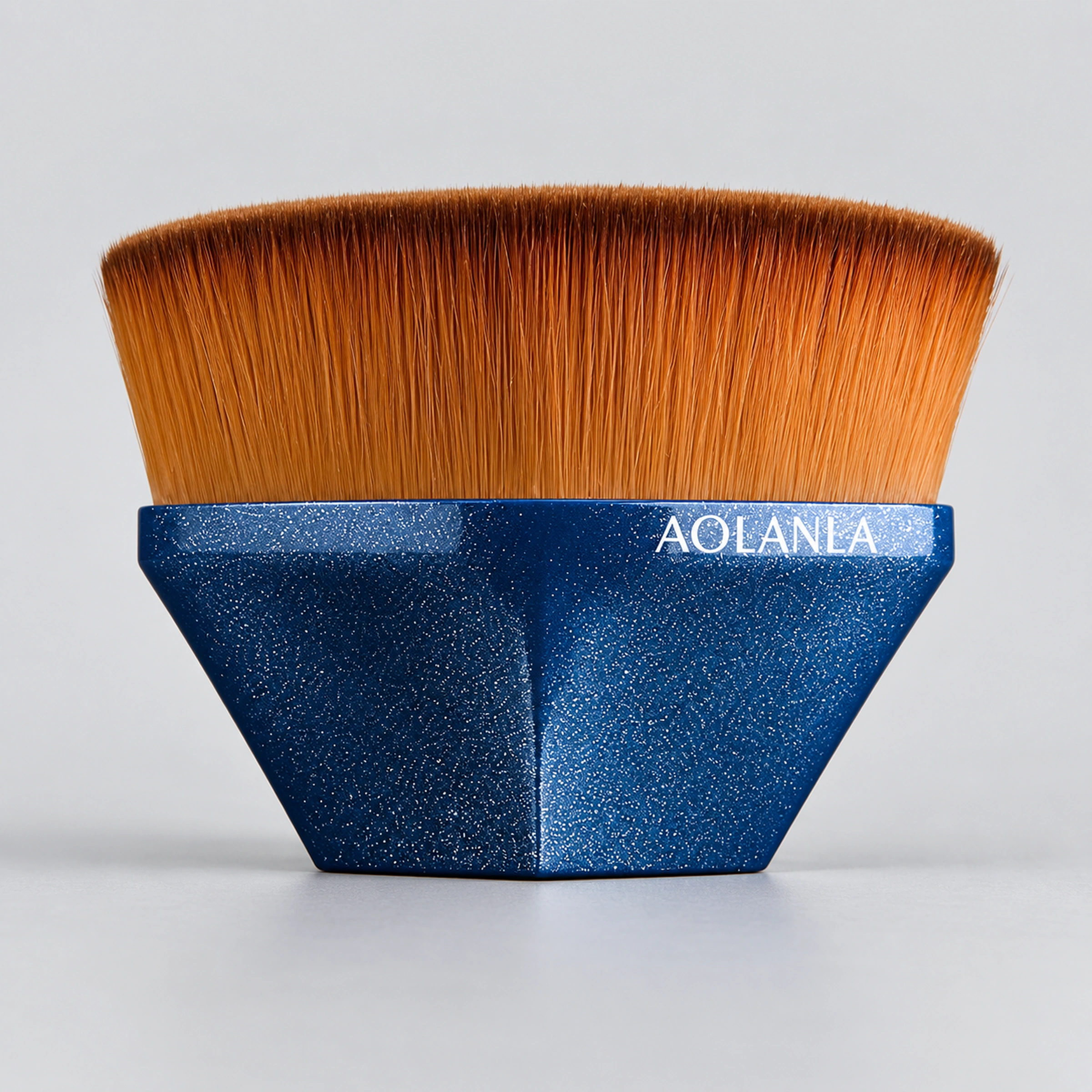 Front view of complete 6cm-wide compact foundation brush