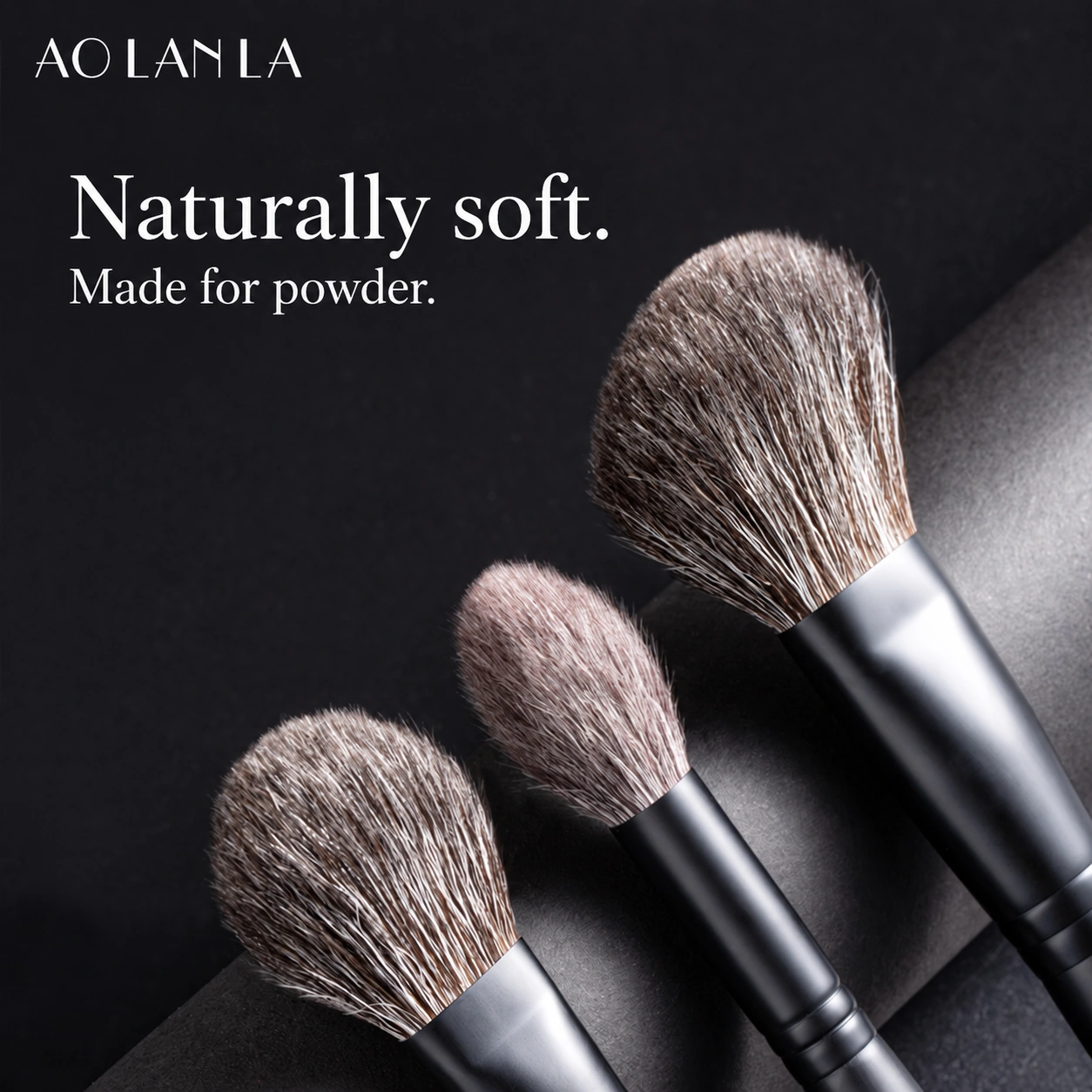 Natural hair face brush texture