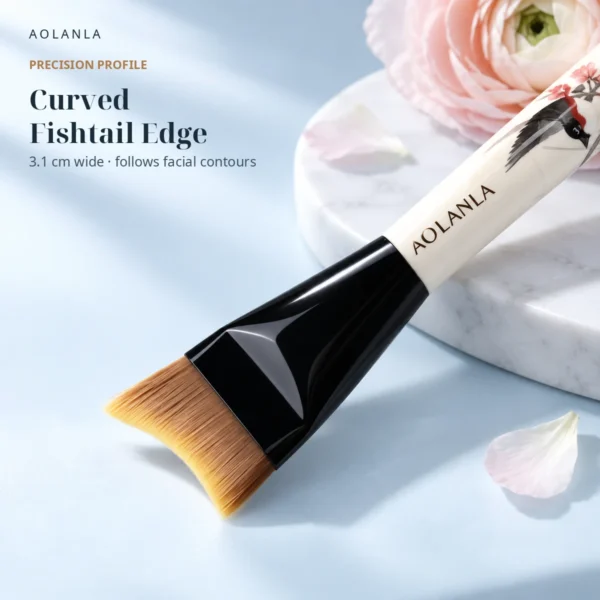 Curved fishtail edge of the AOLANLA Flower & Bird foundation brush