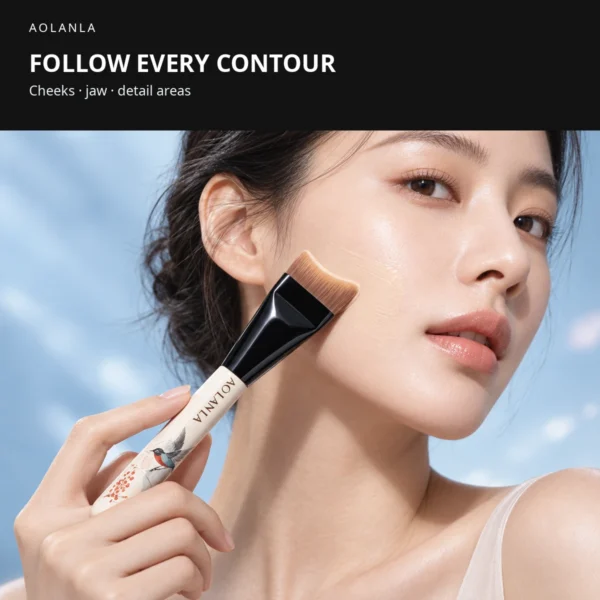 AOLANLA fishtail brush following the cheek contour