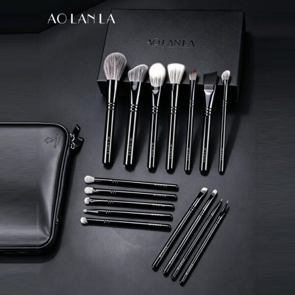 AOLANLA Black Seed Makeup Brush Set with Pouch