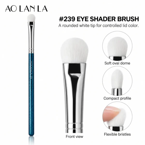 239 Medium Eyeshadow Brush