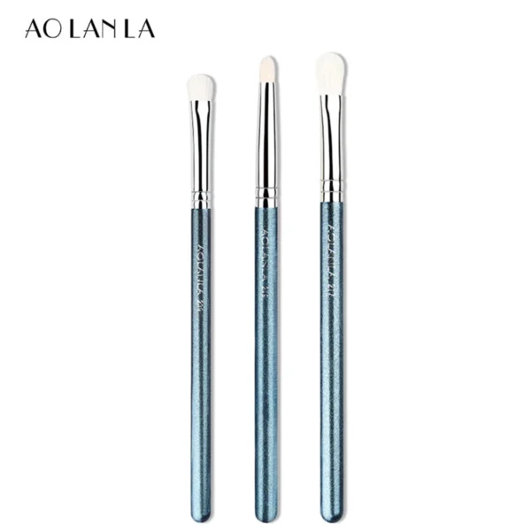 Three-Piece Eyeshadow Brush Set