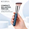 170 Round Angled Foundation Brush