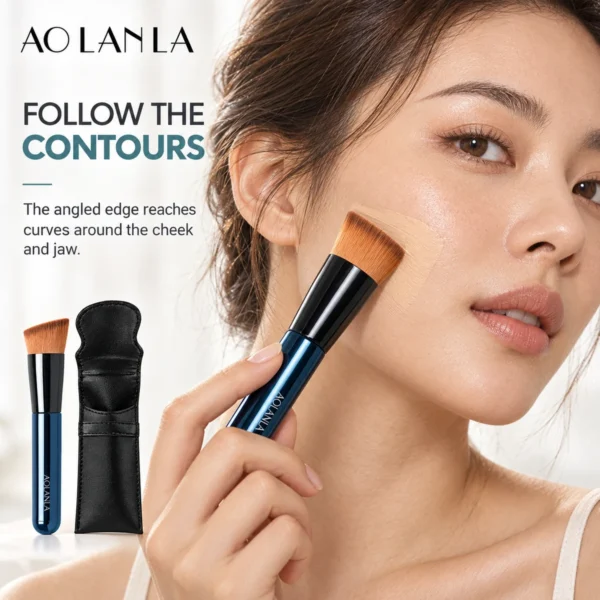 131 Angled Foundation Brush