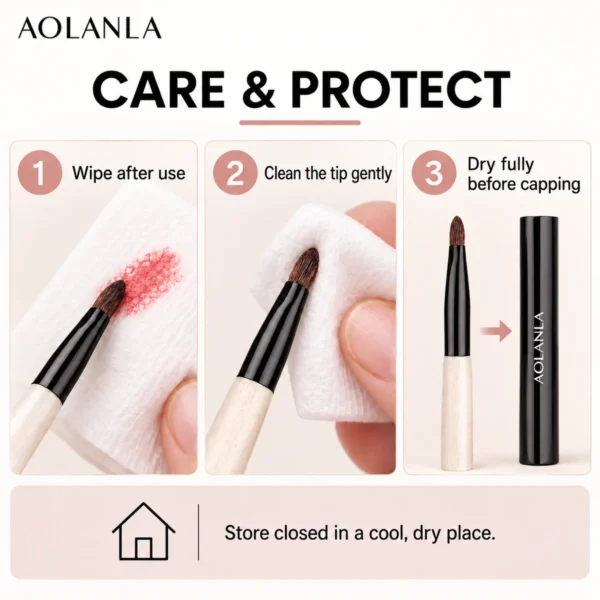 Classic Lip Brush