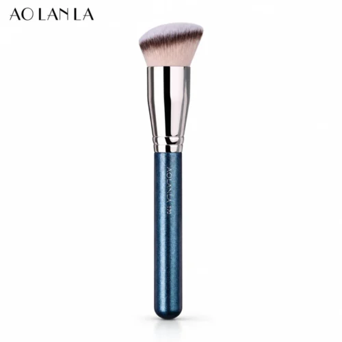 170 Round Angled Foundation Brush