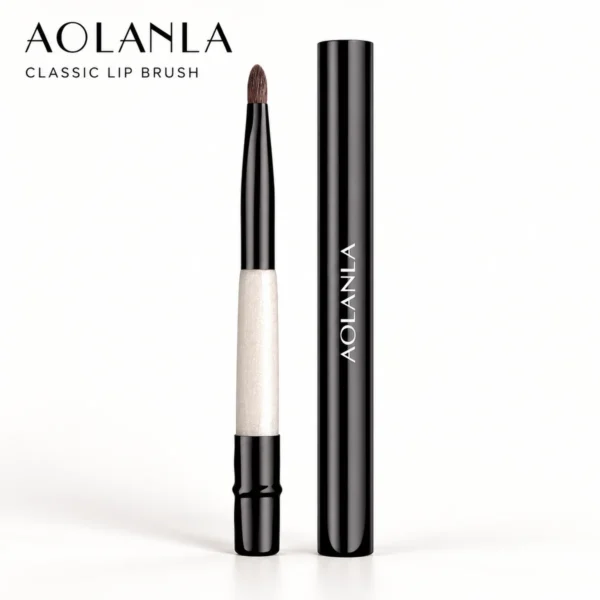 Classic Lip Brush
